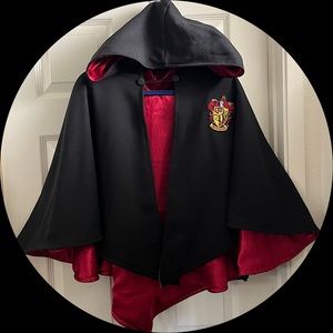 Custom Harry Potter Cape Gryffindor!